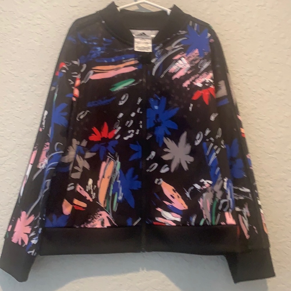 NWOT- girls adidas jacket size M 10/12